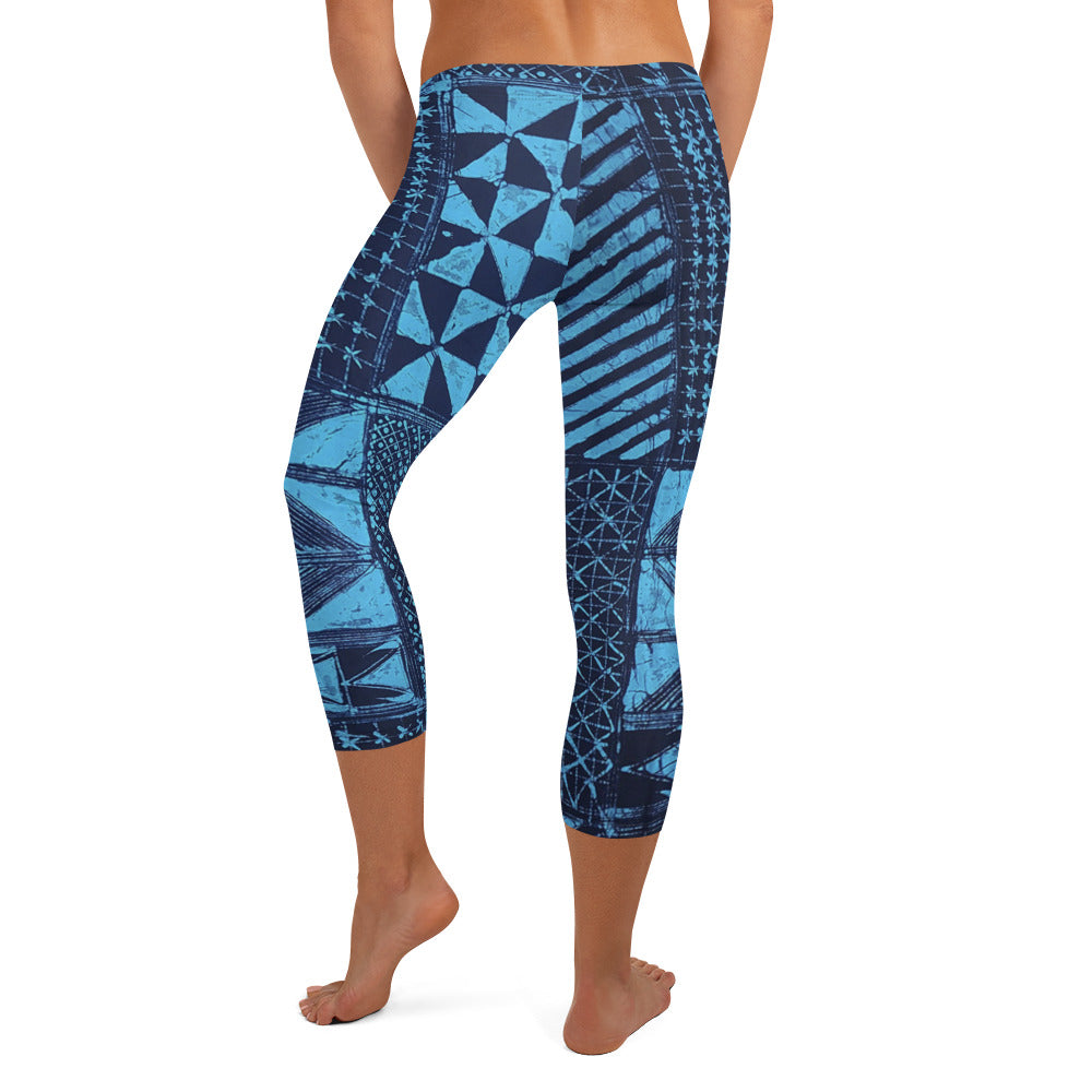 Black And Turquoise Shapes Adire Capri Leggings