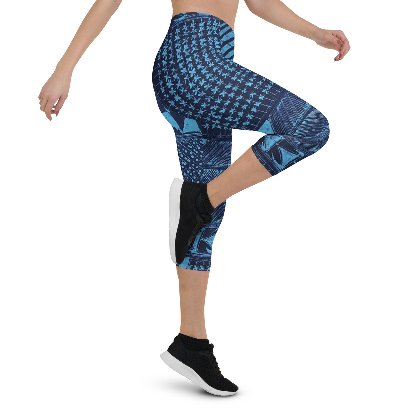 Black And Turquoise Shapes Adire Capri Leggings