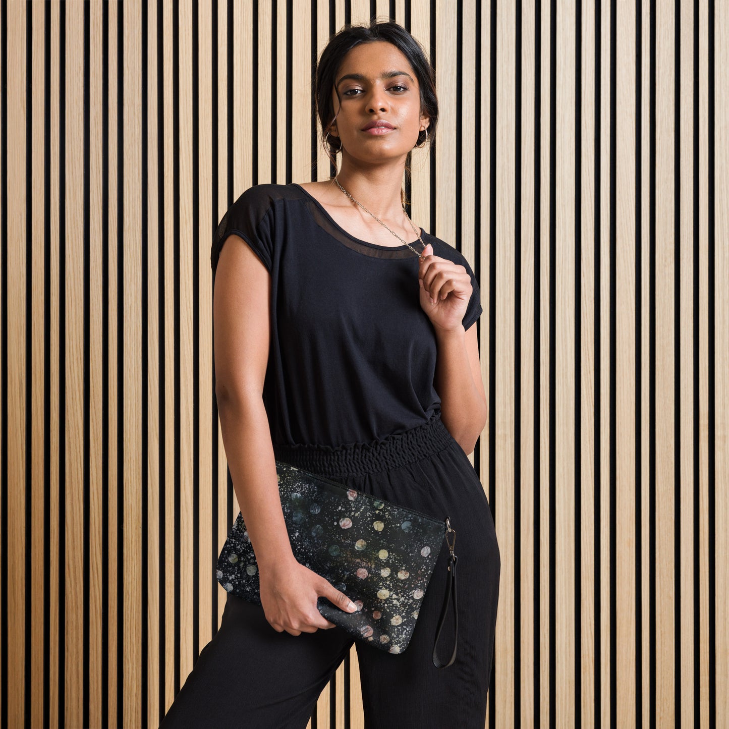 Black African Dots Adrire Crossbody Bag