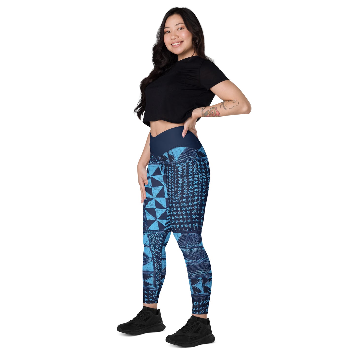 Black And Turquoise Shapes Adire Crossover Leggings With Pockets