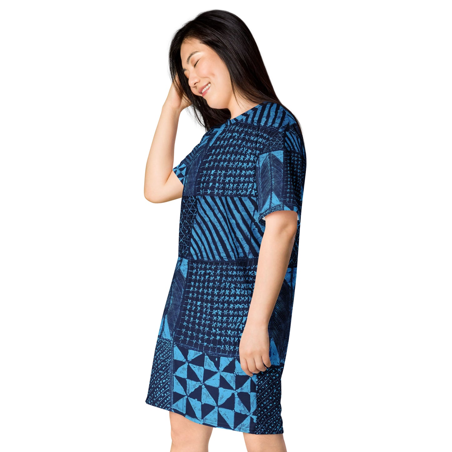 Black And Turquoise Shapes Adire T-shirt dress