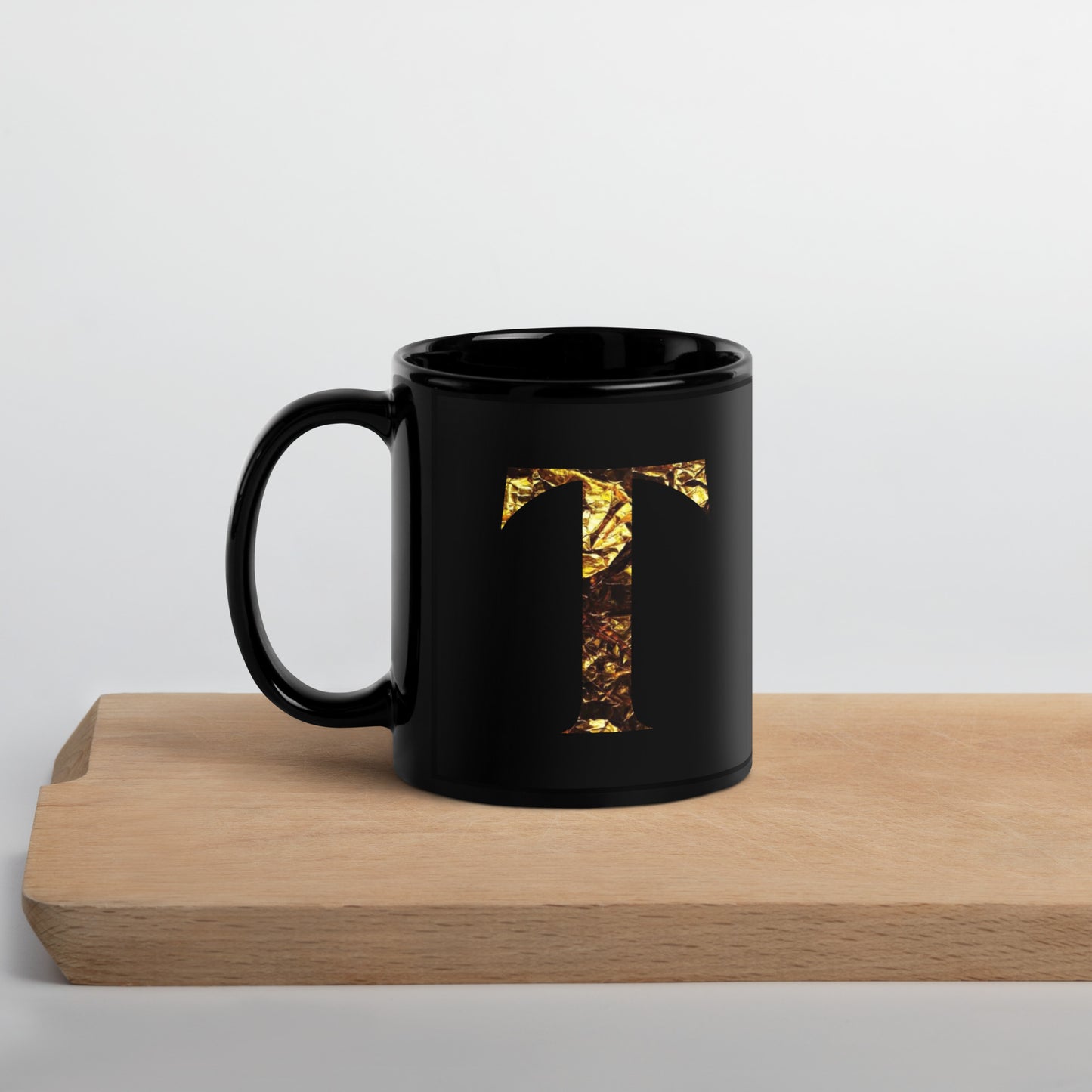 Monogram T Black Glossy Mug