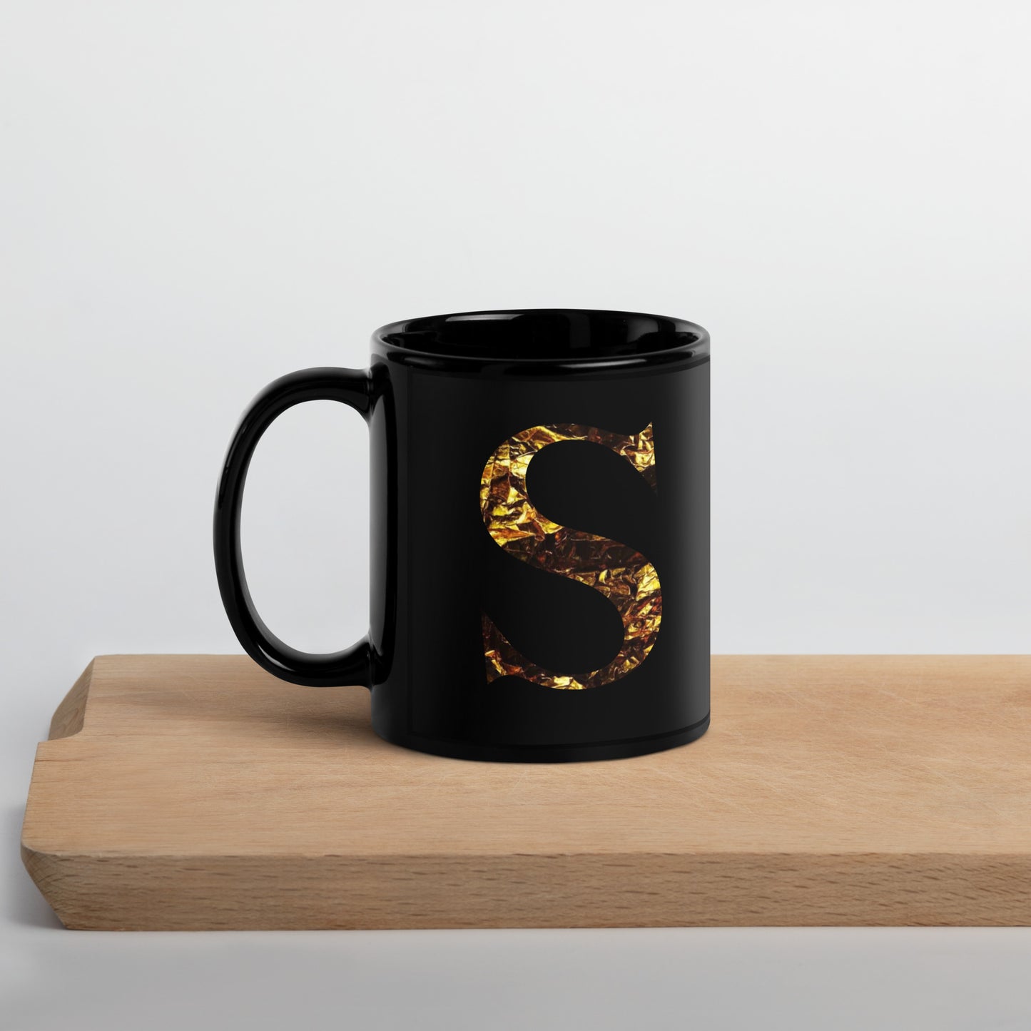 Monogram S Black Glossy Mug