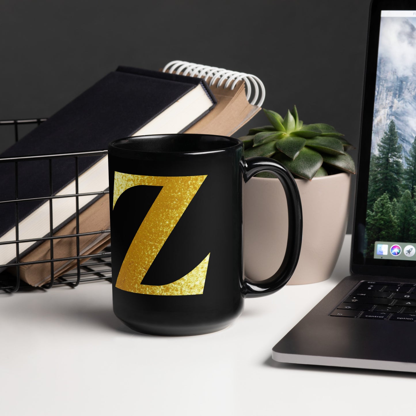 Monogram Z Black Glossy Mug