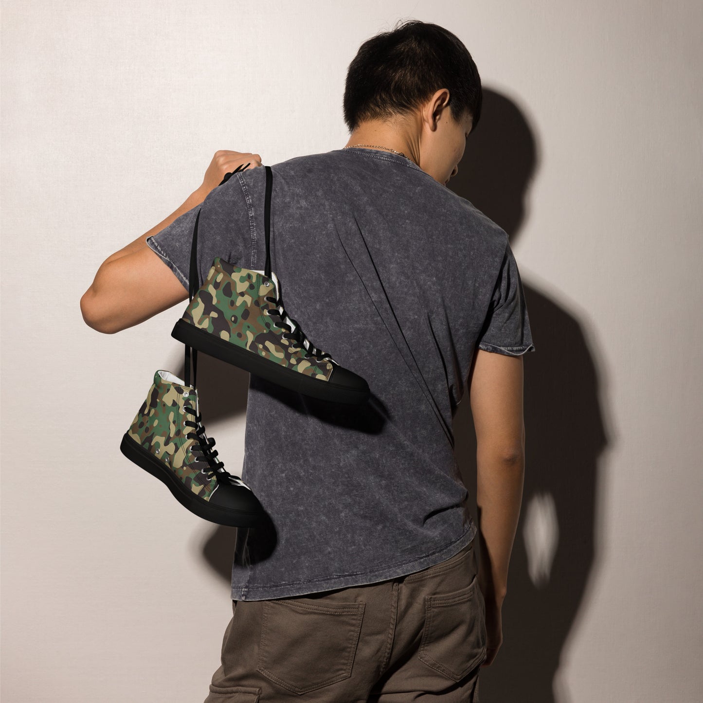 Army Men’s high top canvas shoes