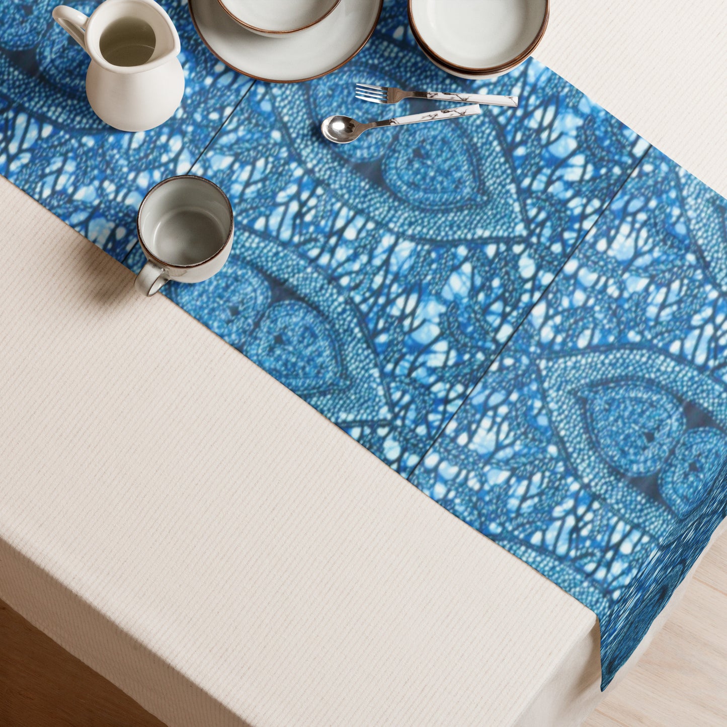 Blue Peas Table Runner