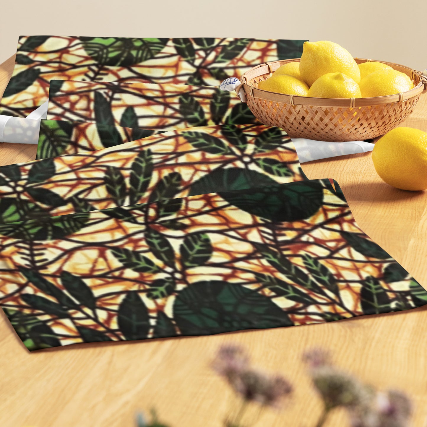 Green Leaf Table Runner