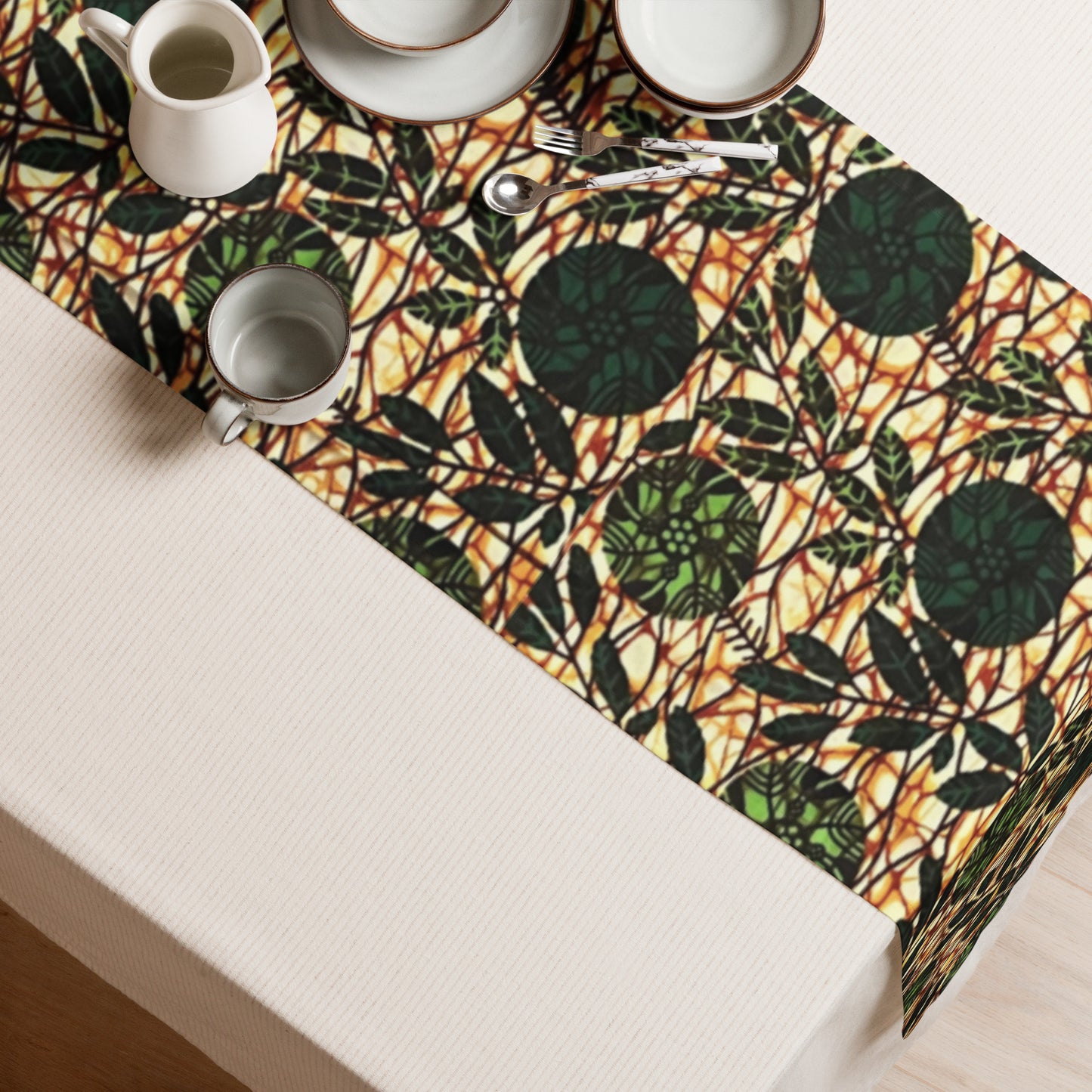 Green Leaf Table Runner