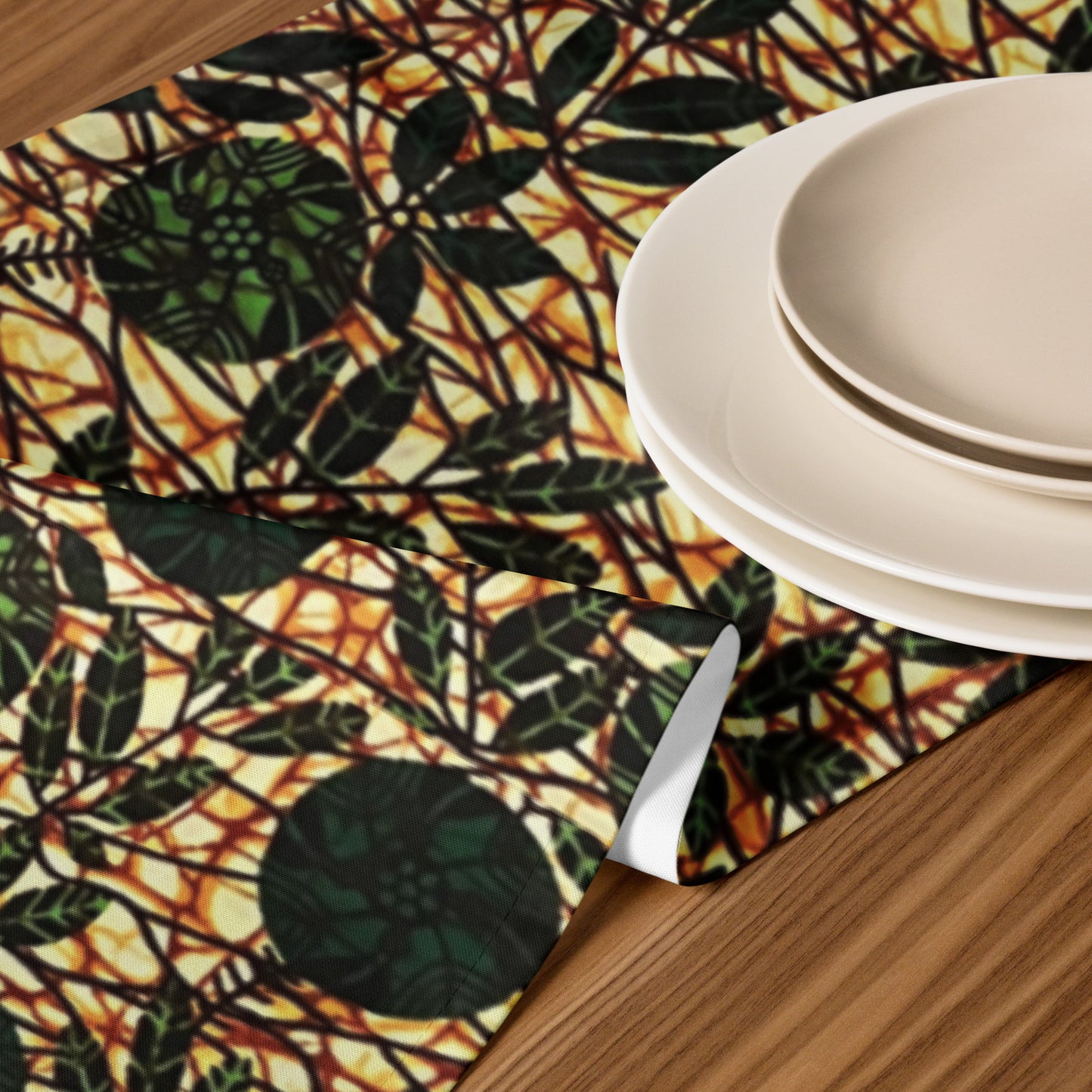 Green Leaf Table Runner