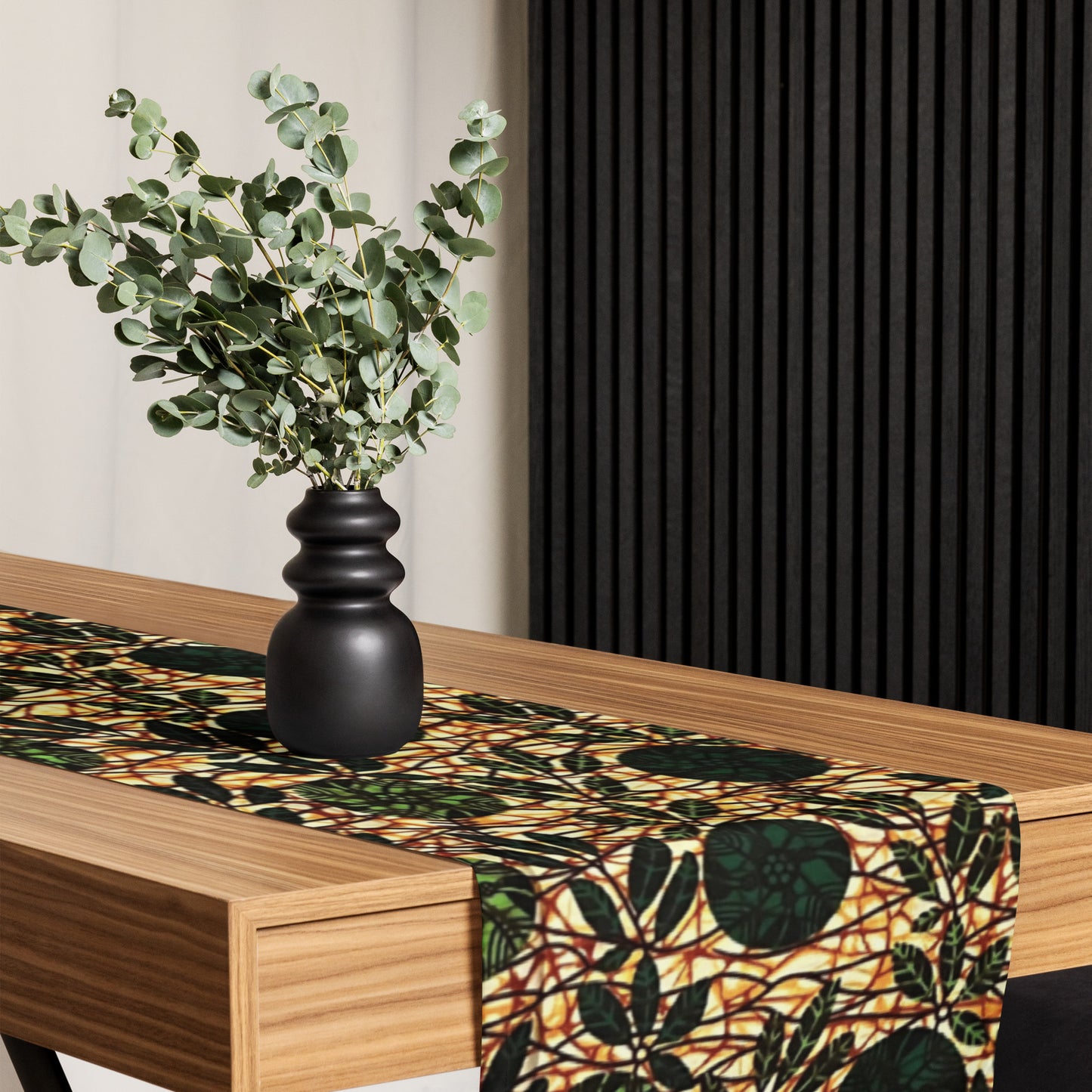 Green Leaf Table Runner