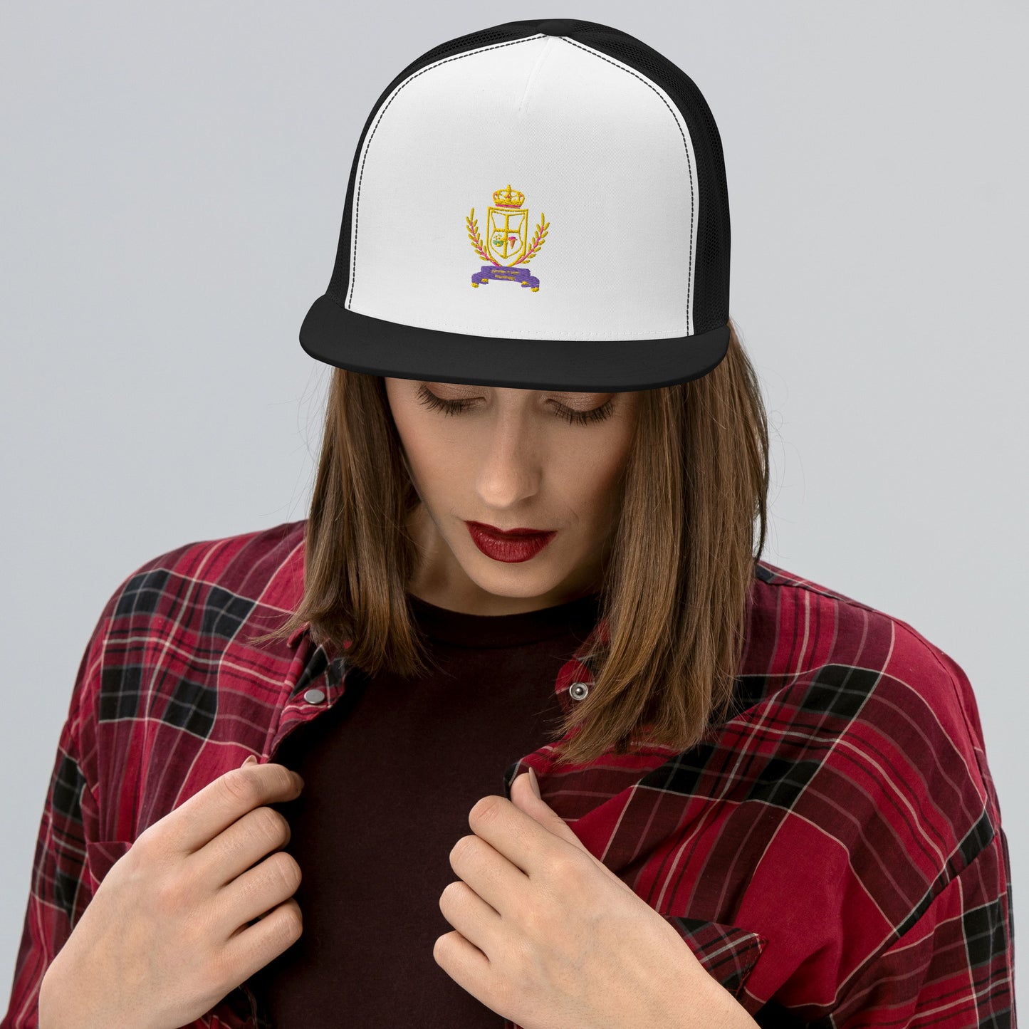 Ilarafes Royal Trucker Cap