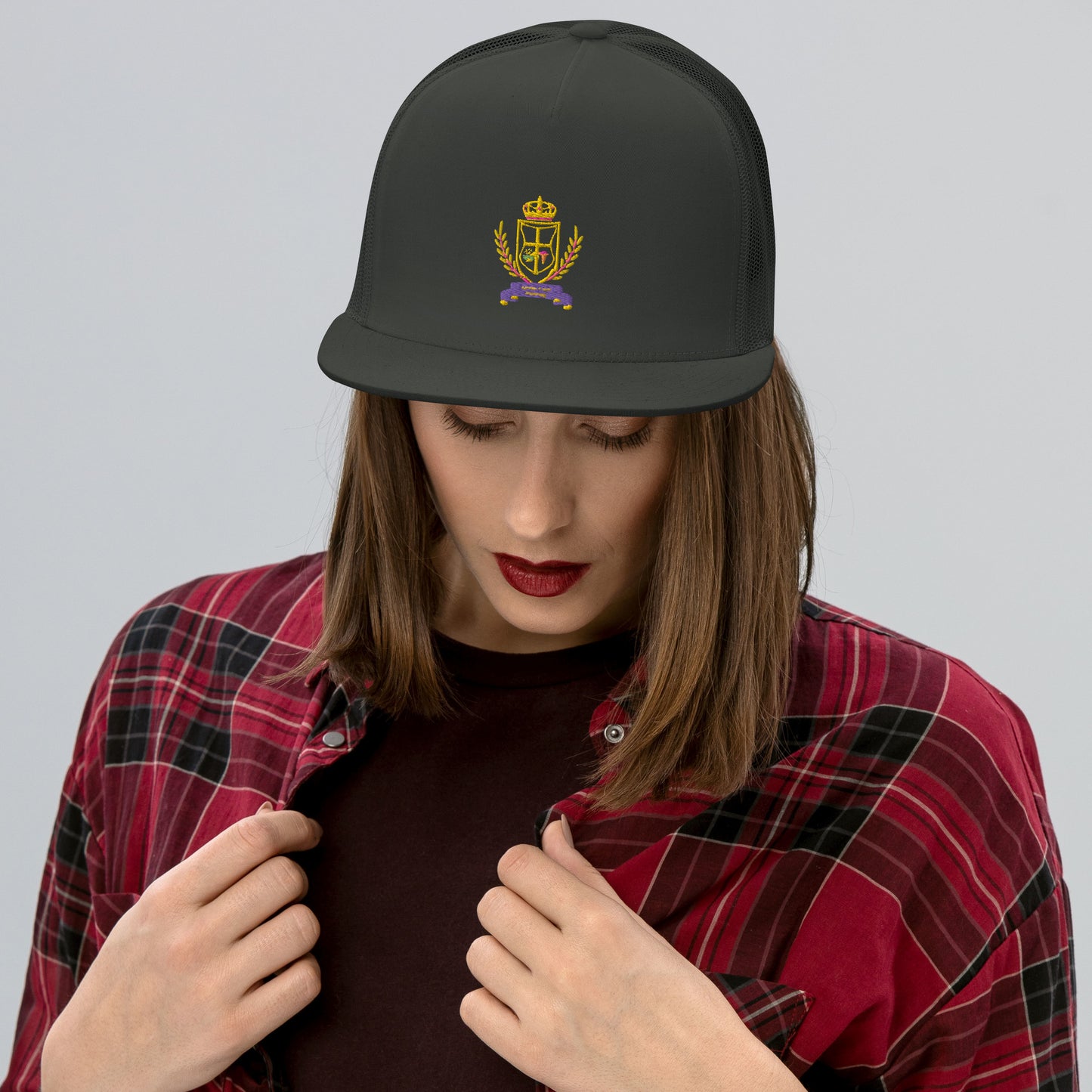 Ilarafes Royal Trucker Cap