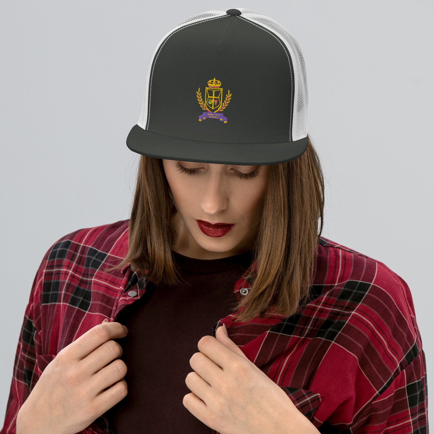 Ilarafes Royal Trucker Cap