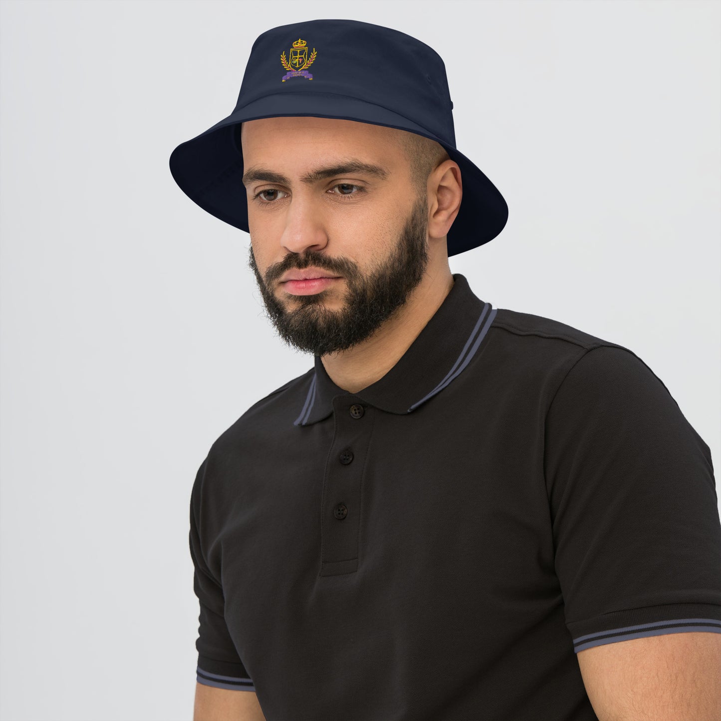 Ilarafes Royal Old School Bucket Hat