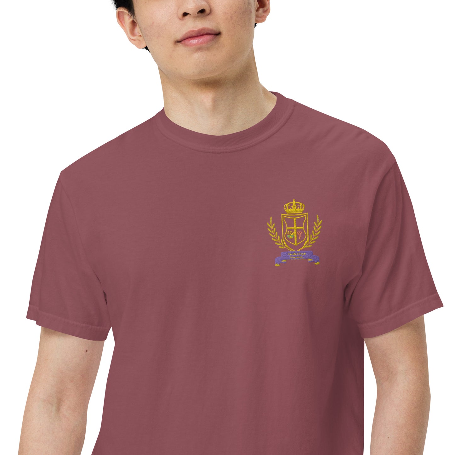 Ilarafes Royal Men’s garment-dyed heavyweight t-shirt