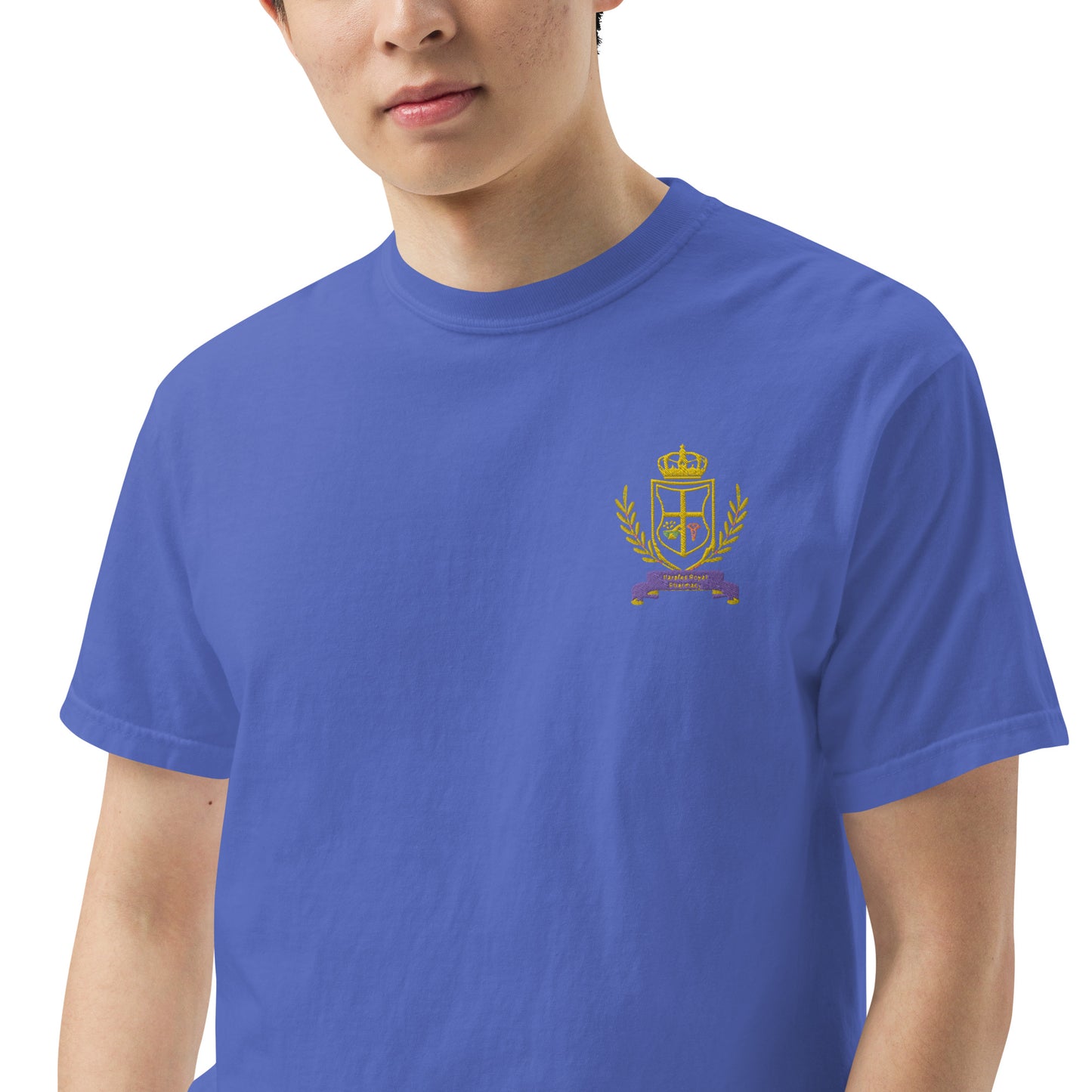 Ilarafes Royal Men’s garment-dyed heavyweight t-shirt