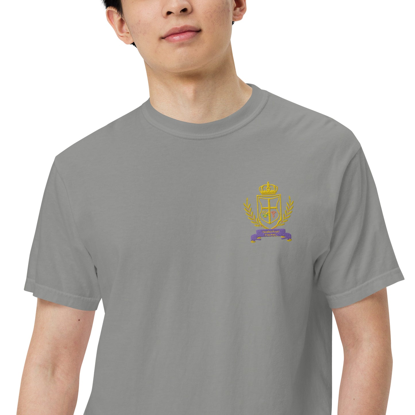 Ilarafes Royal Men’s garment-dyed heavyweight t-shirt