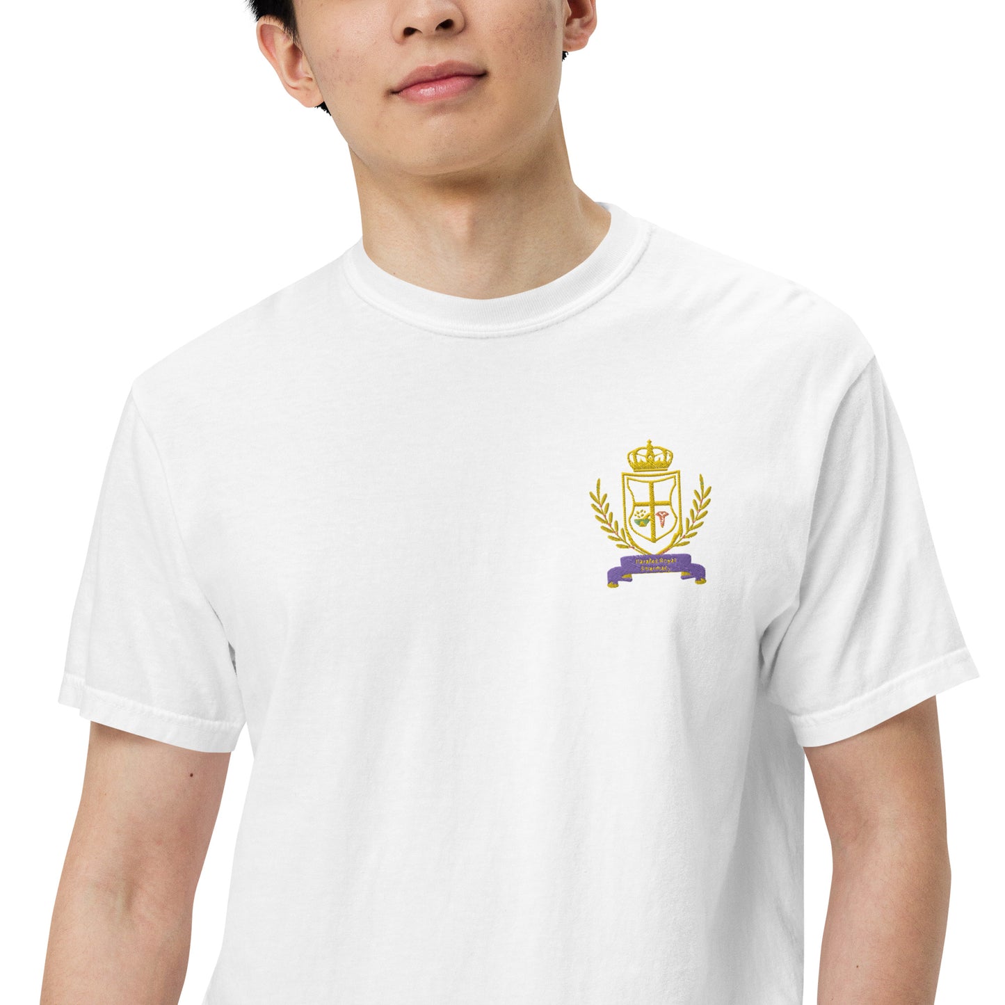 Ilarafes Royal Men’s garment-dyed heavyweight t-shirt